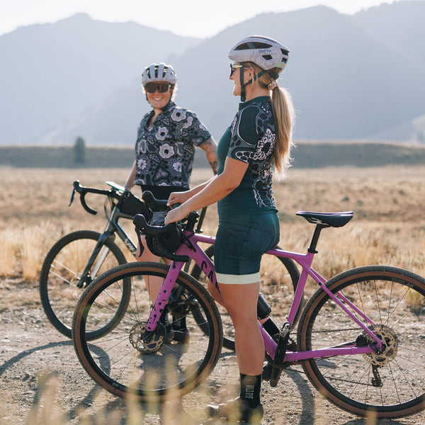 Smith Optics Apparel Alyssa Stash Chammy