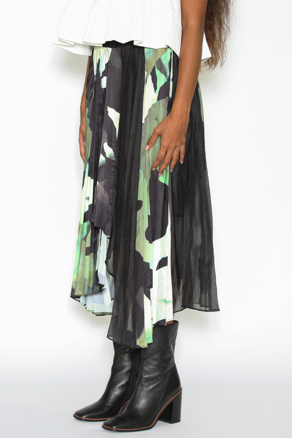 Snow Xue Gao Silk Pleated Abstract Skirt