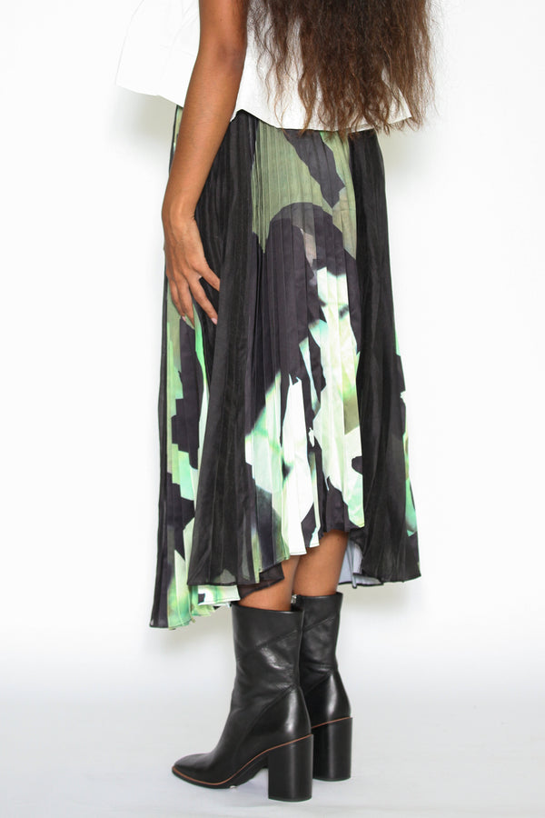 Snow Xue Gao Silk Pleated Abstract Skirt