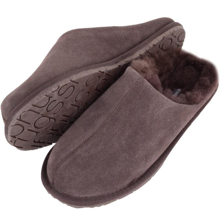 Snugrugs Men’s Suede Slipper – Sheepskin Mule Snuggle Sole – Newbury