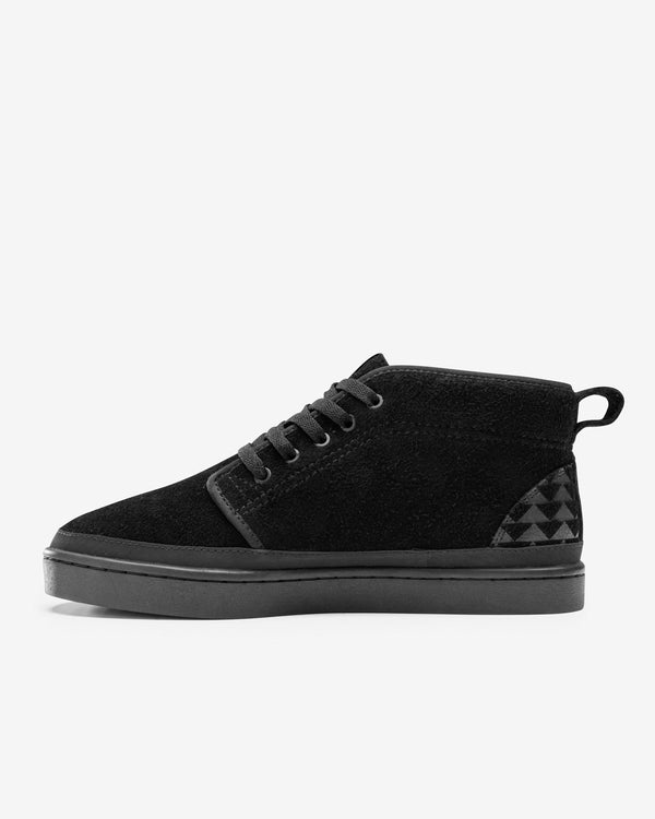 So Ill Chukka • Black Wolf
