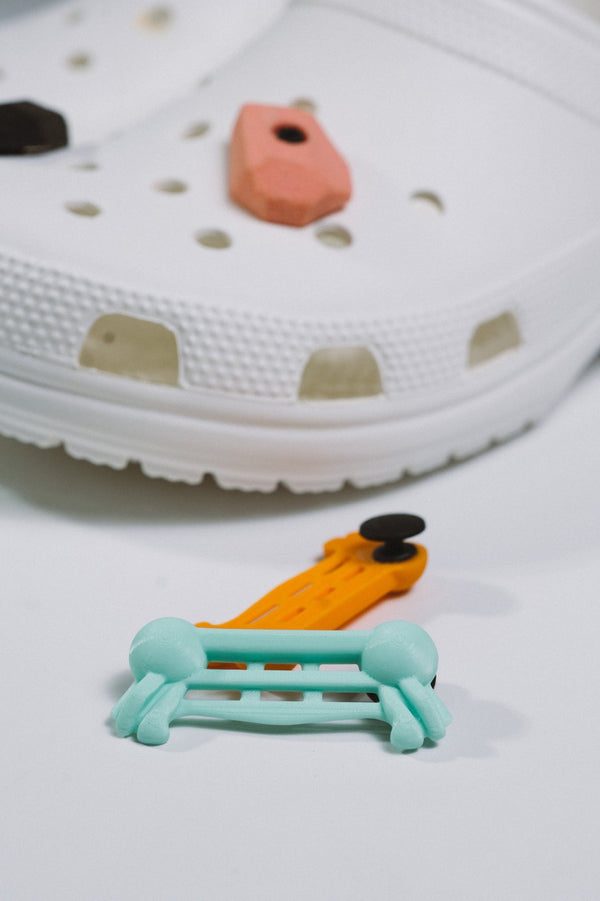 So Ill Iron Palm Shoe Charm