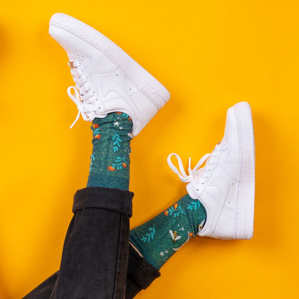Sock It To Me Bee Dazzling Crew Socks