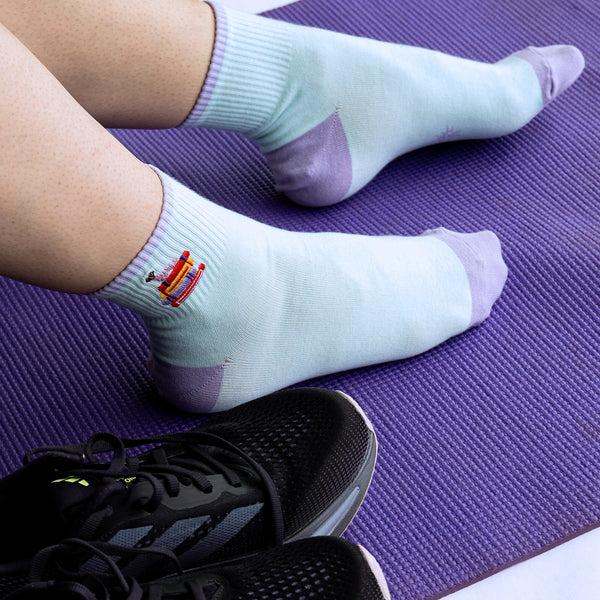 Sock It To Me Book Worm Quarter Socks