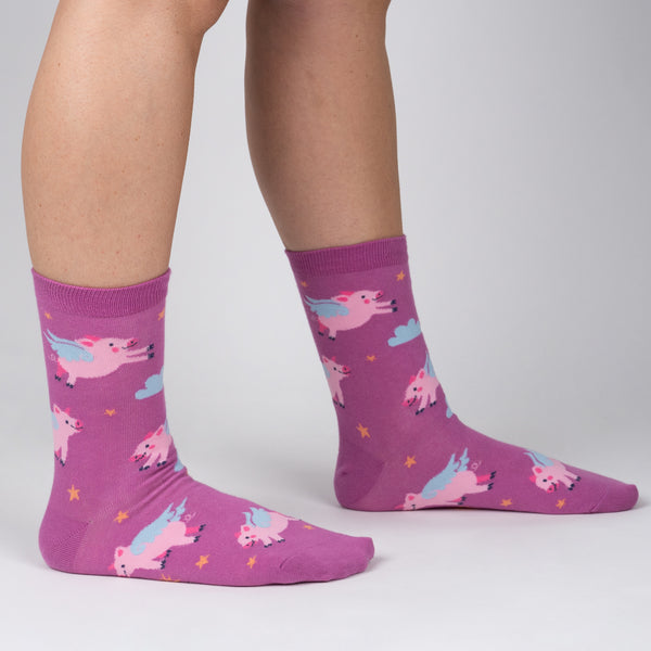 sock it to me When Pigs Fly Crew Socks