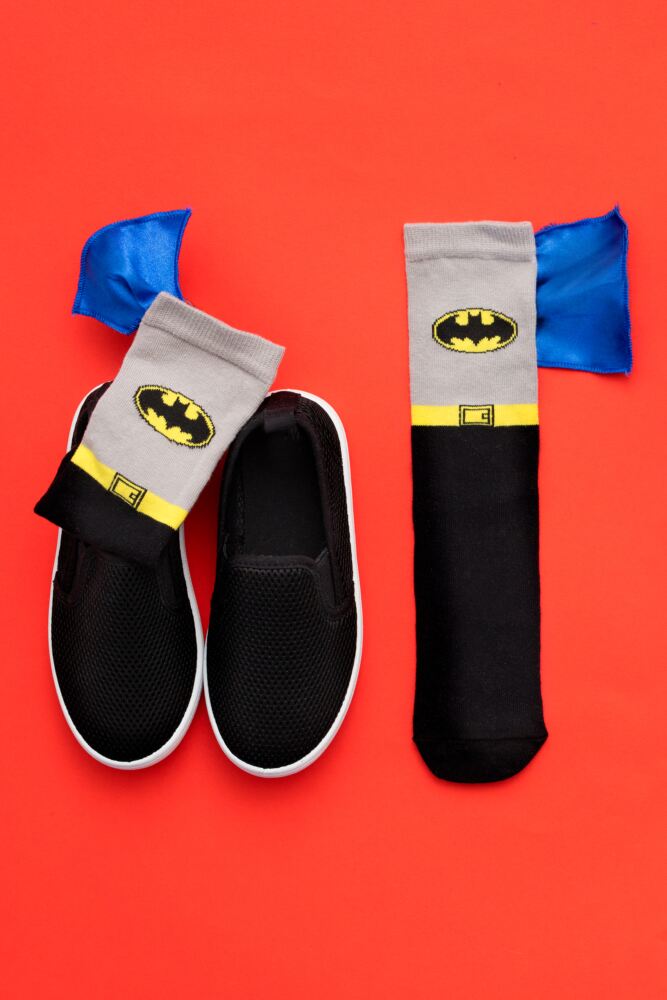 Sockshop Film & TV CharactersAdult And Kids Cotton Batman & Robin Cape Socks Gift Box