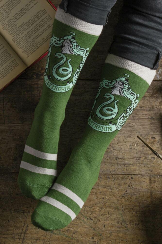 Sockshop Film & TV CharactersMens Cotton Harry Potter House Badge Socks 4-Pair