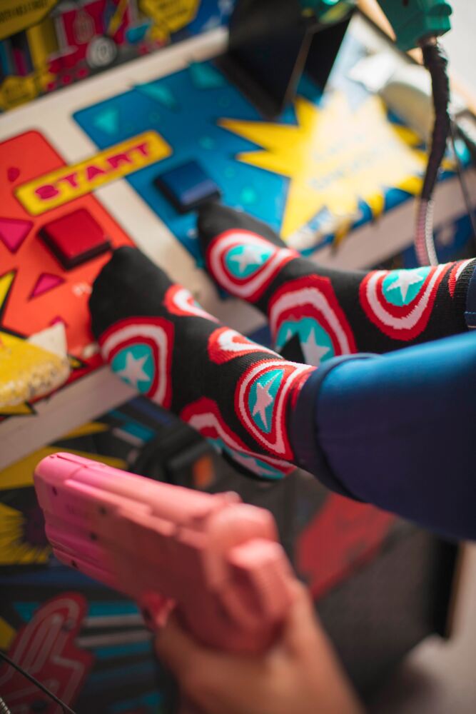 Sockshop Film & TV CharactersMens Cotton Marvel Captain America Mix Socks 3-Pair