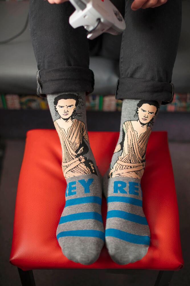 Sockshop Film & TV CharactersMens Cotton Star Wars BB-8 Rey & Finn Socks 3-Pair