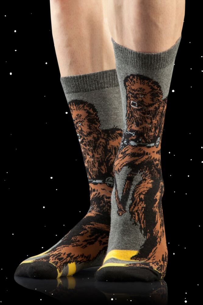 Sockshop Film & TV CharactersMens Star Wars Yoda Chewbacca C-3P0 R2-D2 & Han Solo Socks 5-Pair