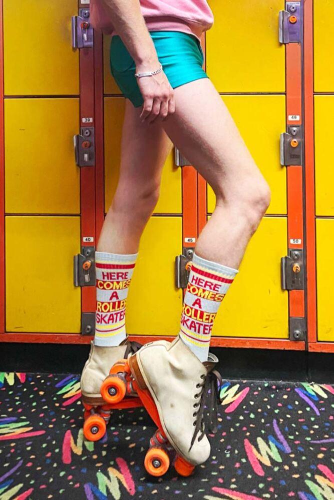Sockshop Gumball PoodleMens & Womens Cotton Here Comes A Roller Skater Socks