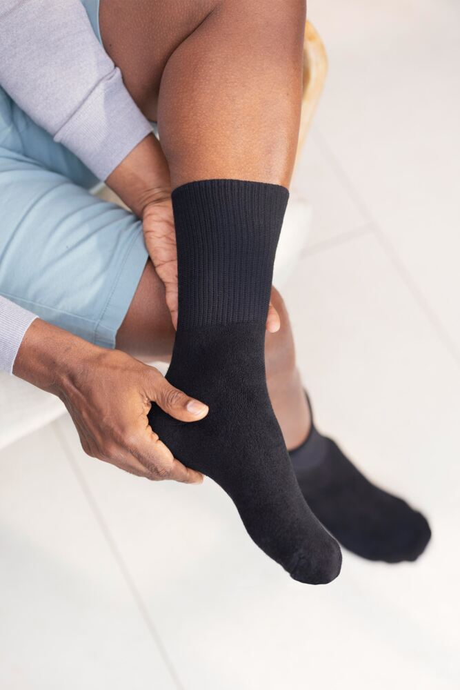 Sockshop IOMIMens Bamboo FootNurse Inside Out Upside Down Diabetic Socks