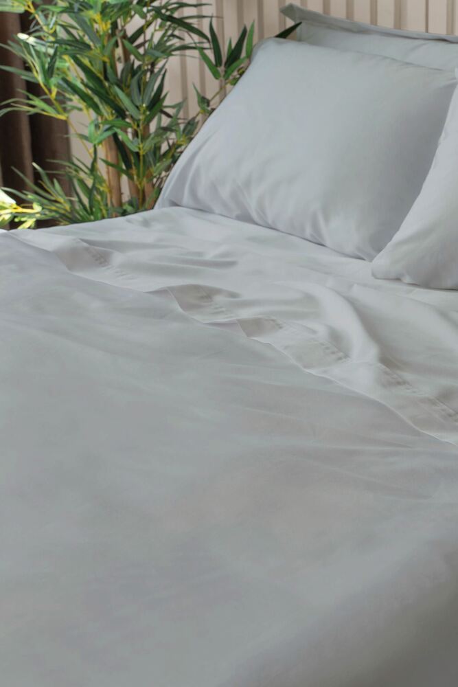 sockshop Lazy Panda300 Thread Count Bamboo Flat Sheet