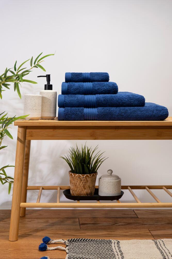 Sockshop Lazy PandaMens & Womens Bamboo Super Soft Bath Sheet