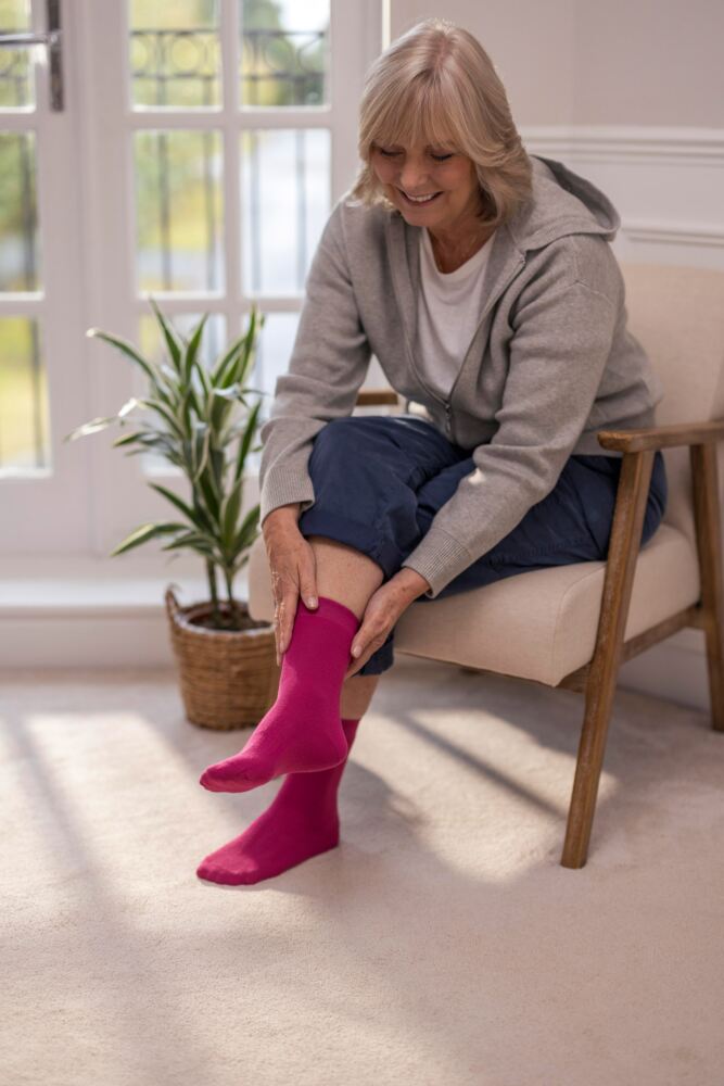 Sockshop PermacoolMens & Womens PermaCool Evaporation Cooling Socks 3-Pair