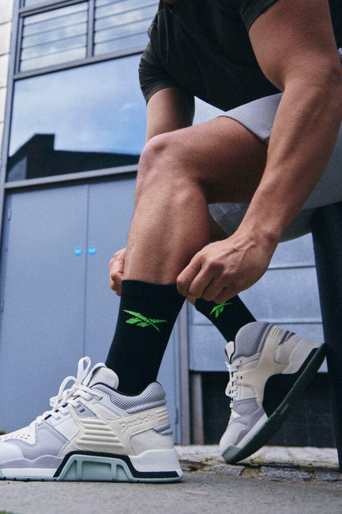 Sockshop ReebokMens & Womens Cotton Essentials Crew Socks With Arch Support 3-Pair