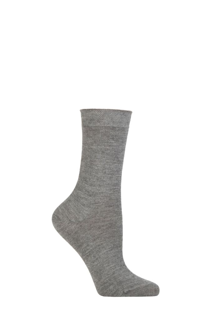 Sockshop FALKEWomens Cashmere No 1 Socks