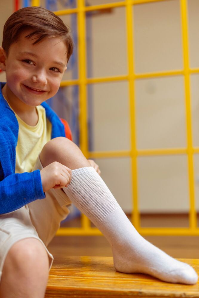 SOCKSHOP Boys And Girls Bamboo Cushioned Sports Socks With Comfort Cuffs And Smooth Toe Seams