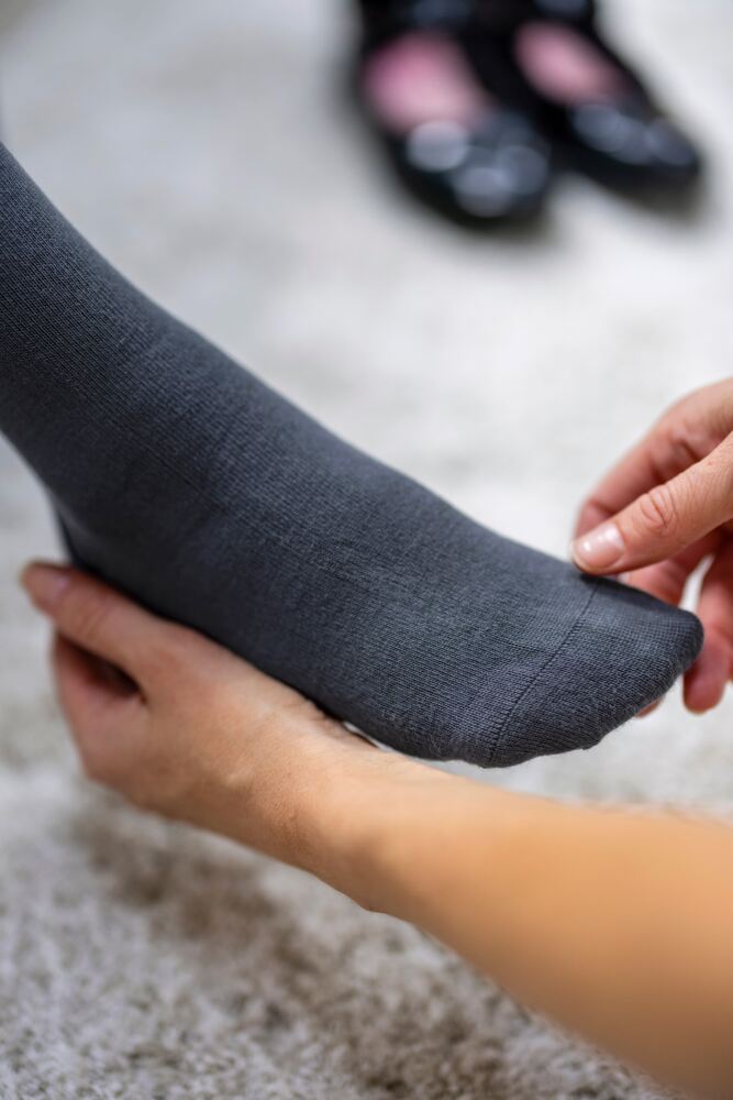 SOCKSHOP Girls Bamboo Plain Tights With Smooth Toe Seams