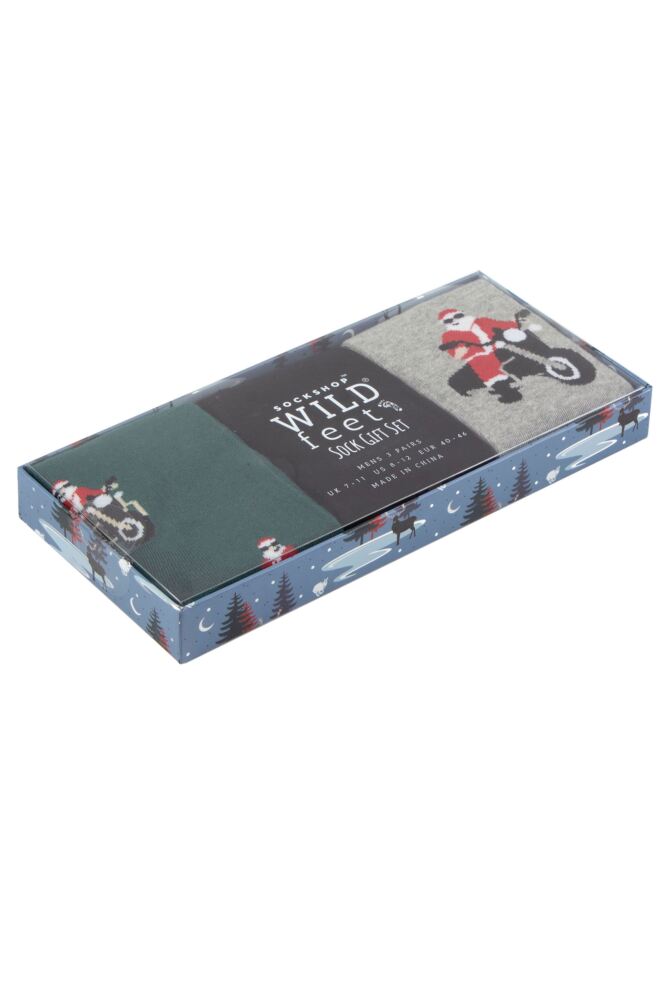 Sockshop WildfeetMens Cotton Christmas Flat Socks 3-Pair Gift Box