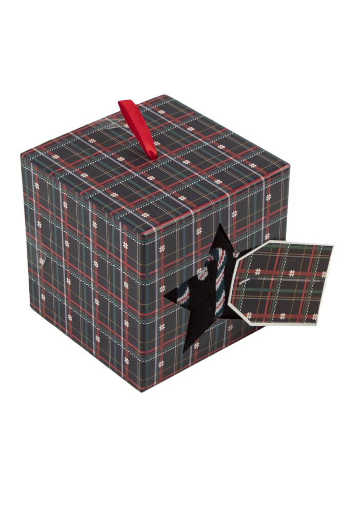 Sockshop WildfeetMens Cotton Christmas Socks 3-Pair Tartan Gift Box