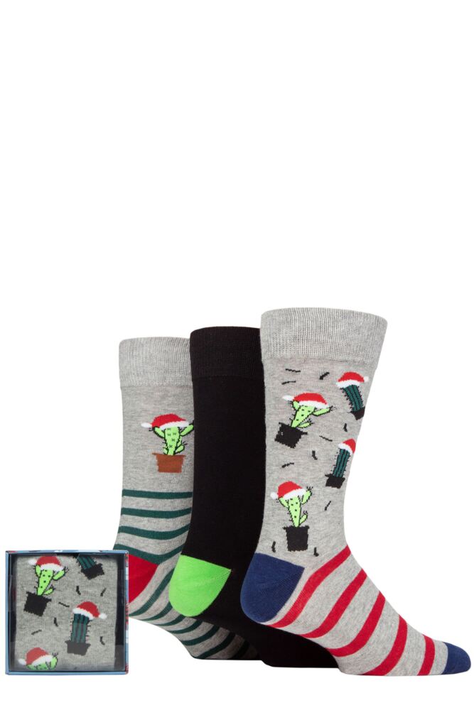 Sockshop WildfeetMens Winter Wonderland Christmas Socks 3-Pair Cube Gift Box