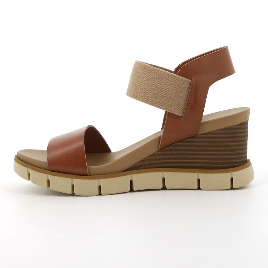 Soft Style Hush Puppies Freja Leather Wedges Cognac