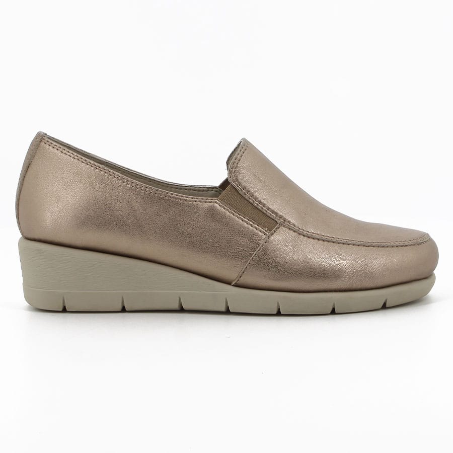 soft style Hush Puppies Grecia Metallic Leather Casuals