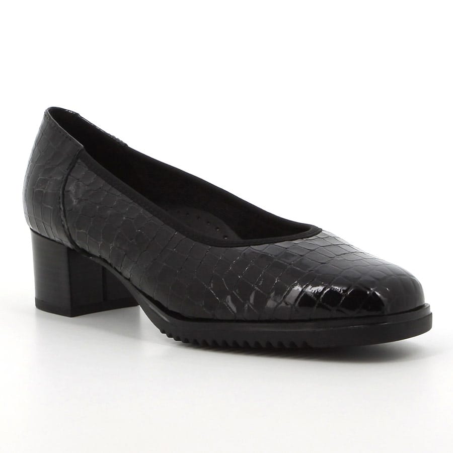 Soft Style Hush Puppies Isabella Courts Black Leather