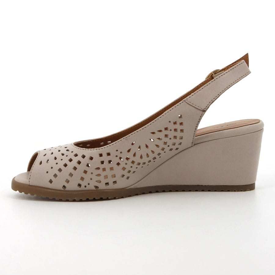 Soft Style Hush Puppies Katya Wedges Beige Leather