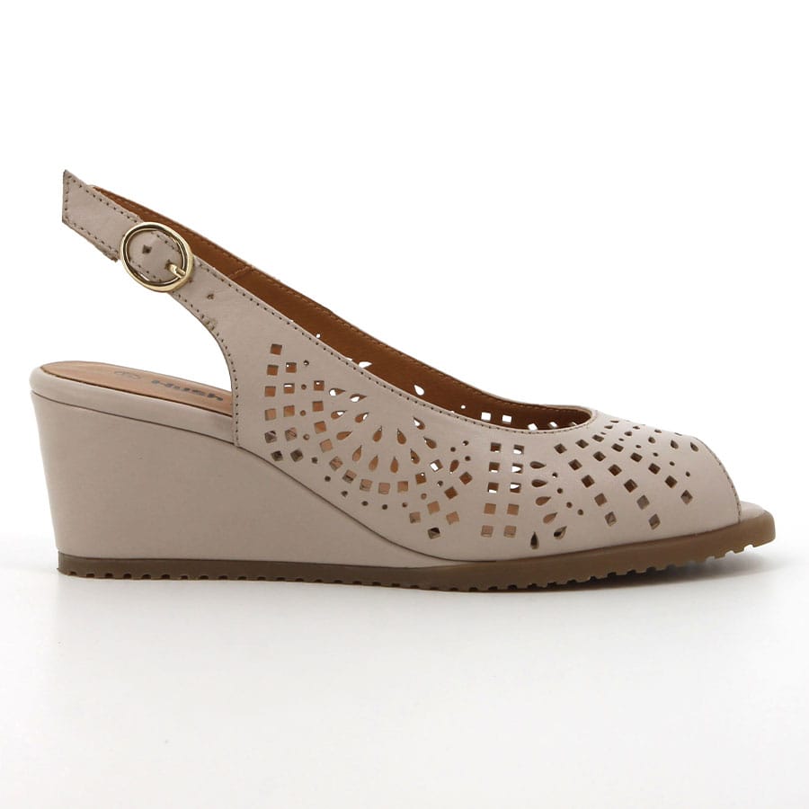 soft style Hush Puppies Katya Wedges Beige Leather