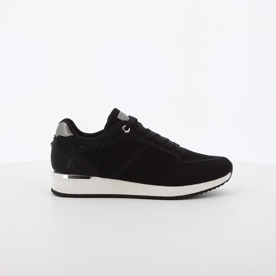 soft style Hush Puppies Remmy Sneakers Black