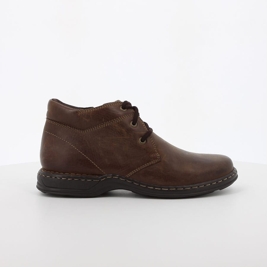 soft style Nils Chestnut