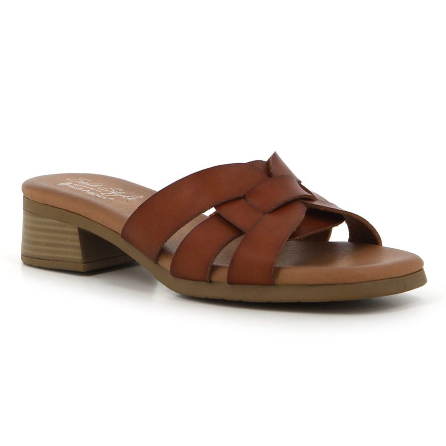 Soft Style Soft Altessa Low Heel Sandals Cognac