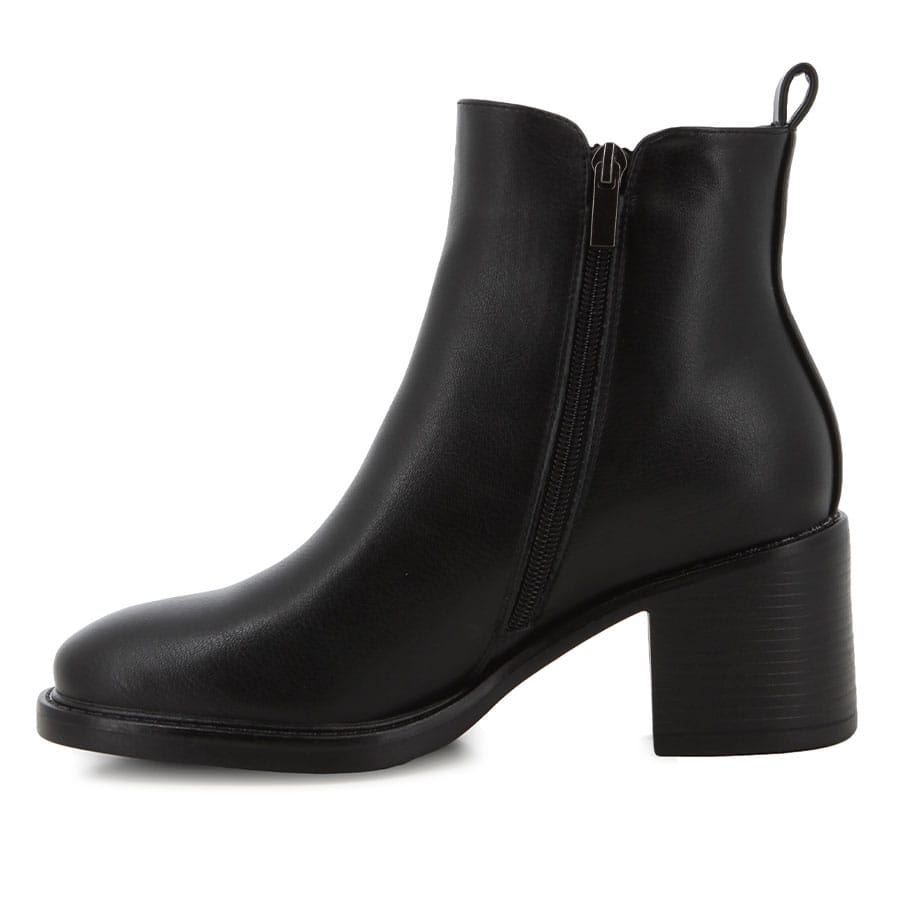 Soft Style Soft Carolena Ankle Boots Black