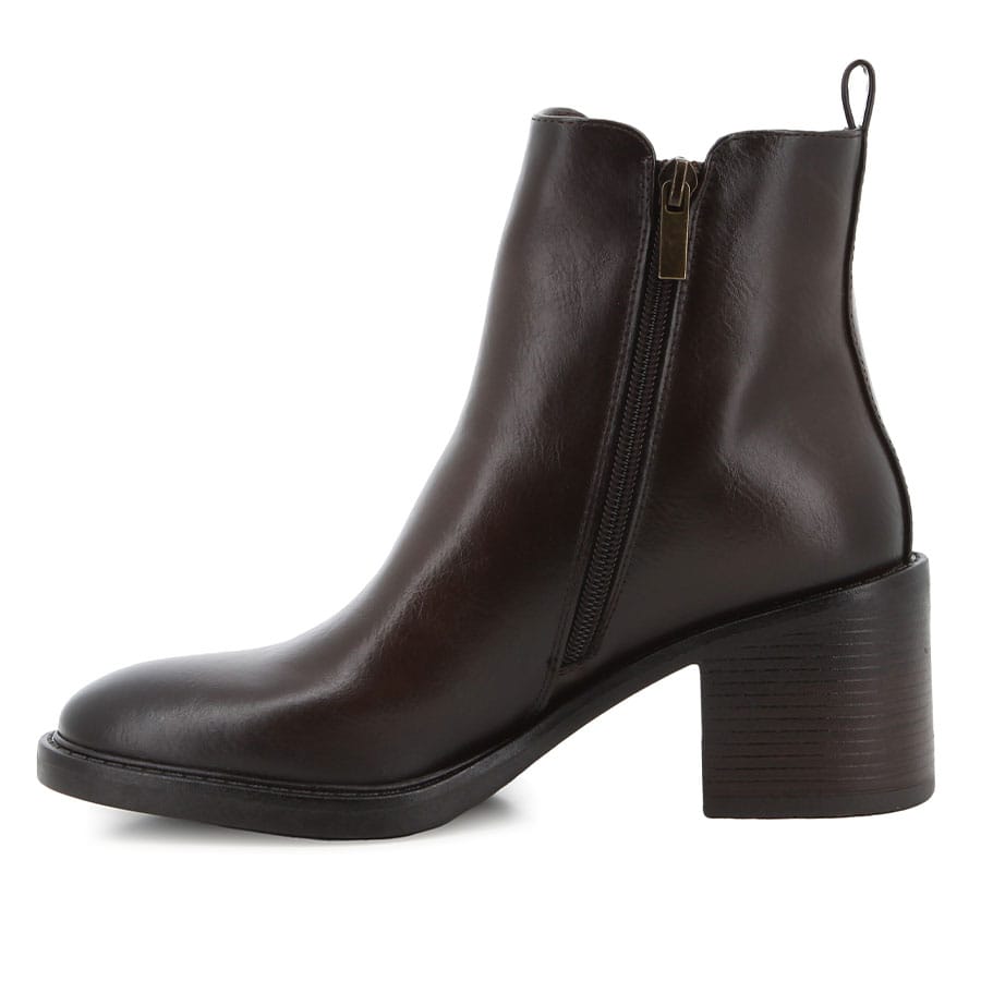 Soft Style Soft Carolena Ankle Boots Chocolate