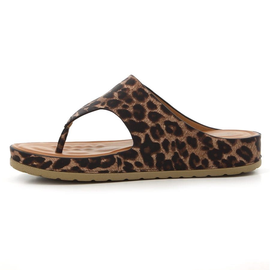 Soft Style Soft Tanya Thong Comfort Sandals Leopard
