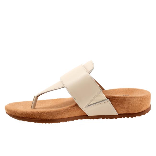 Softwalk Belize Sandals Ivory