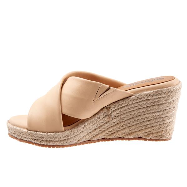 Softwalk Halsey Sandals Ivory