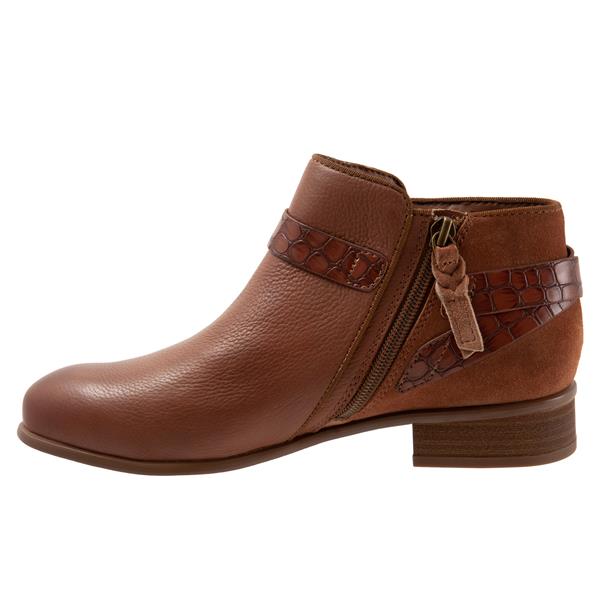 Softwalk Raveena Boots Luggage
