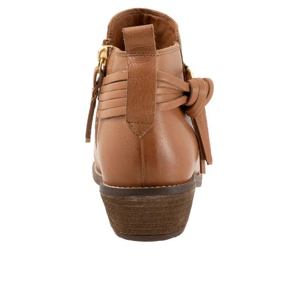 Softwalk Reade Boots Cognac