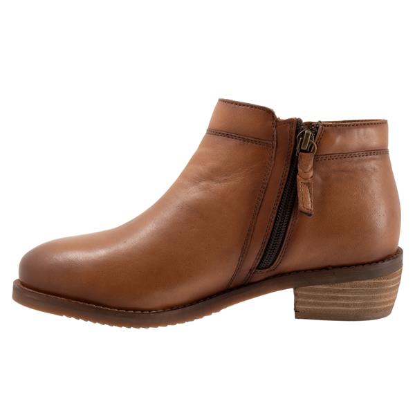 Softwalk Rubi Boots Luggage