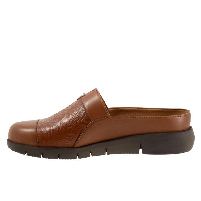 Softwalk San Marcos Tooling Casual Luggage