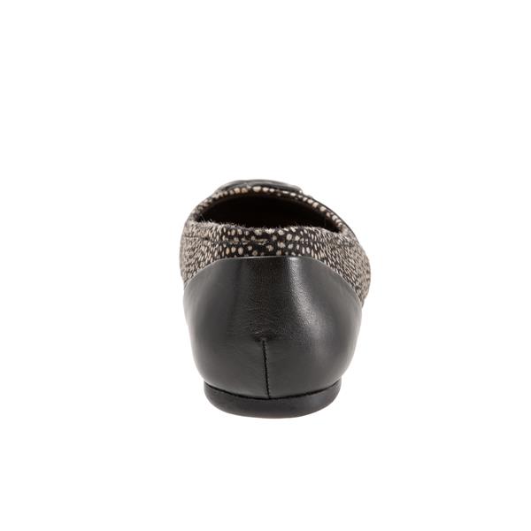 Softwalk Savannah Sale Black White Pony