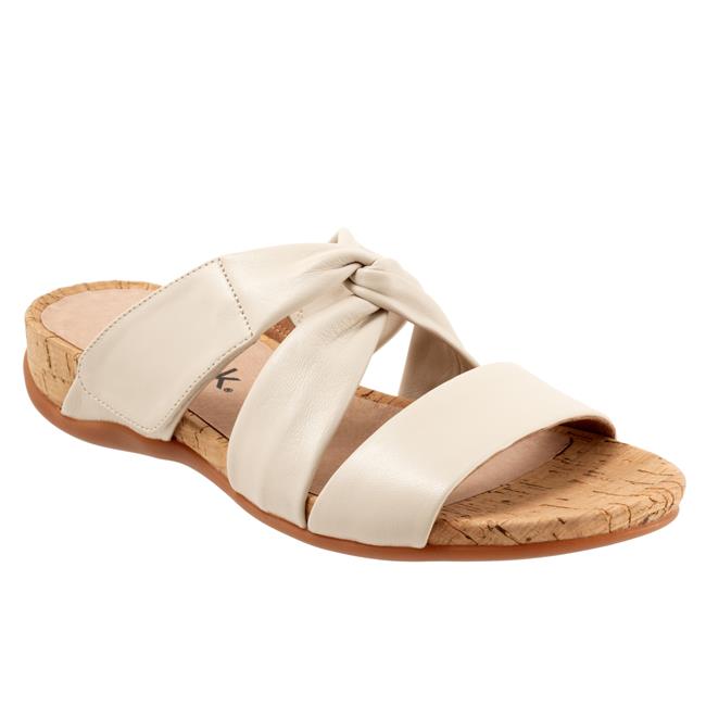 softwalk Tallulah sandals Ivory