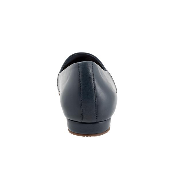 Softwalk Vale Sale Navy