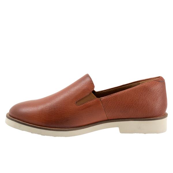 Softwalk Whistle II Casual Rust