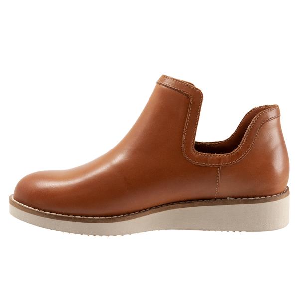 Softwalk Woodbury Boots Luggage