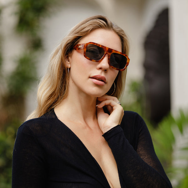 Sojos GUARD Sunglasses Black Frame Grey Lens