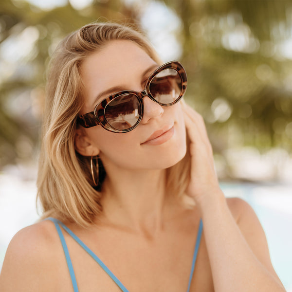 Sojos LUCINDA Sunglasses Black Frame Grey Lens